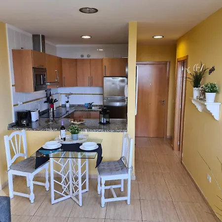 Barraquito, Balcony With Sea View, Close To The Beach, Wifi, Ideal For Surfers *